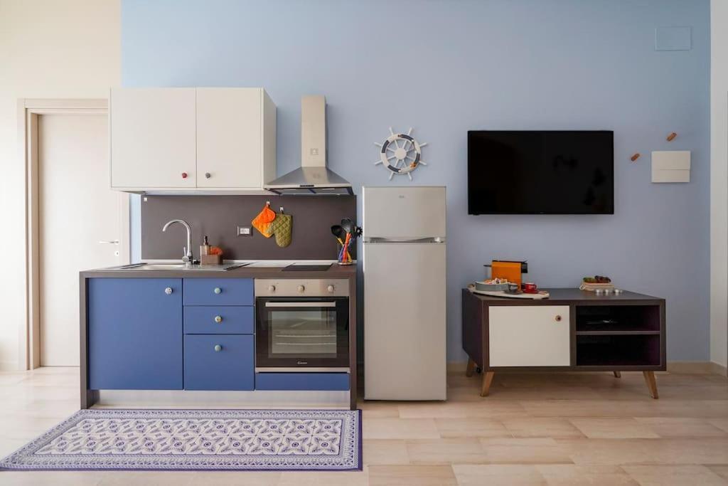 Mediterranea Apartment- Station - Free Wifi&netflix Apartamento