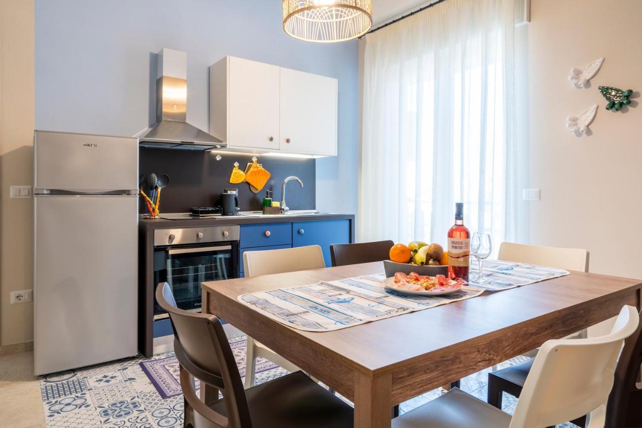 Mediterranea Apartment- Station - Free Wifi&netflix Apartamento